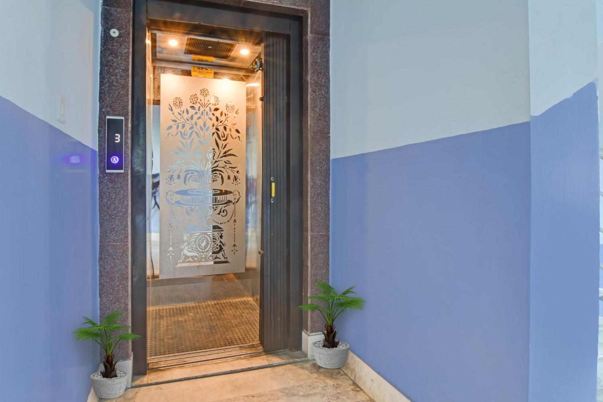 Hotel O Royal Residency Calcutta Eksteriør billede